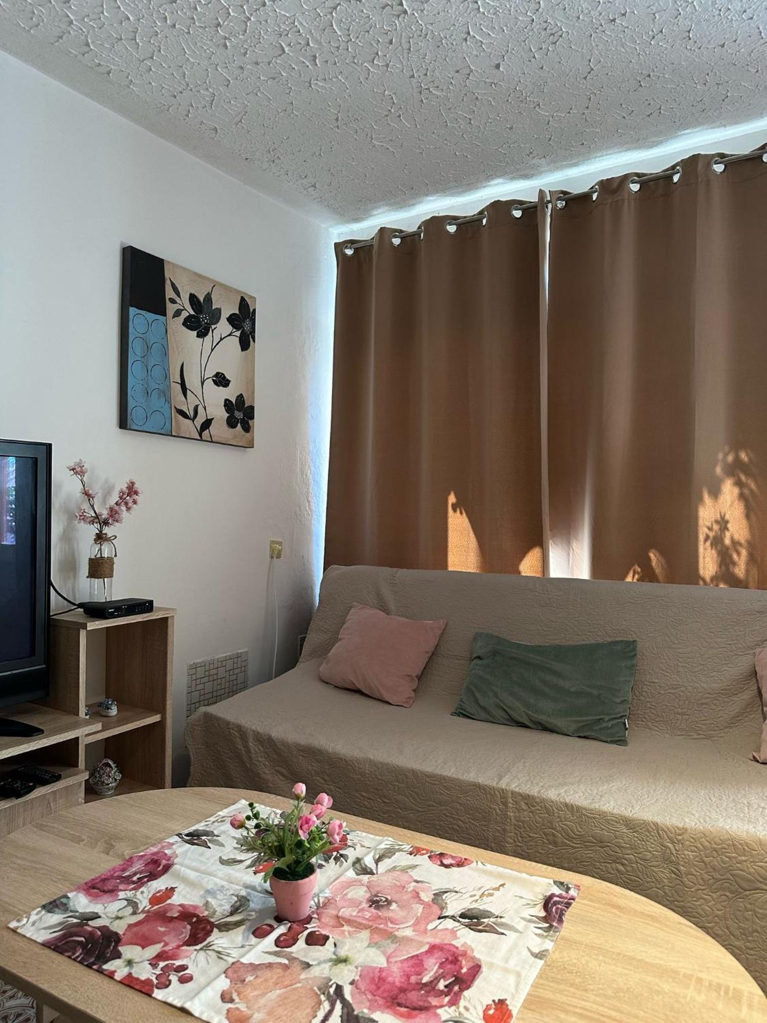 Apartment House Aria Башка-Вода Екстер'єр фото
